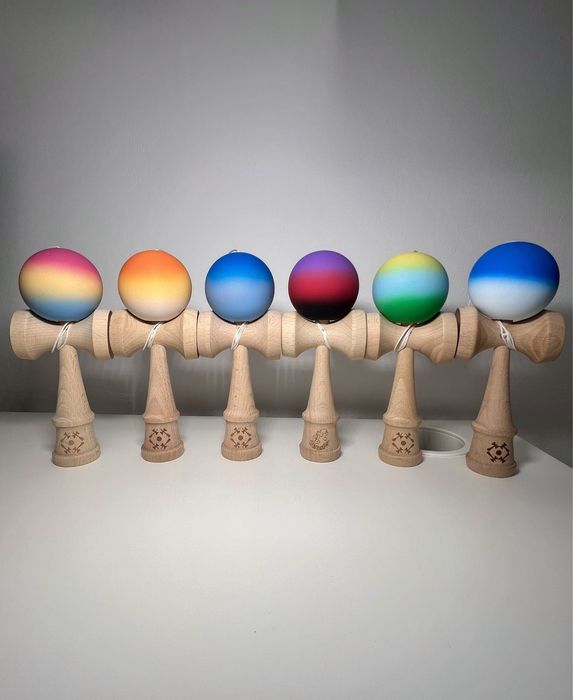 Kendama - Bilă Mată/Rubber Grip (Cutie Originala)