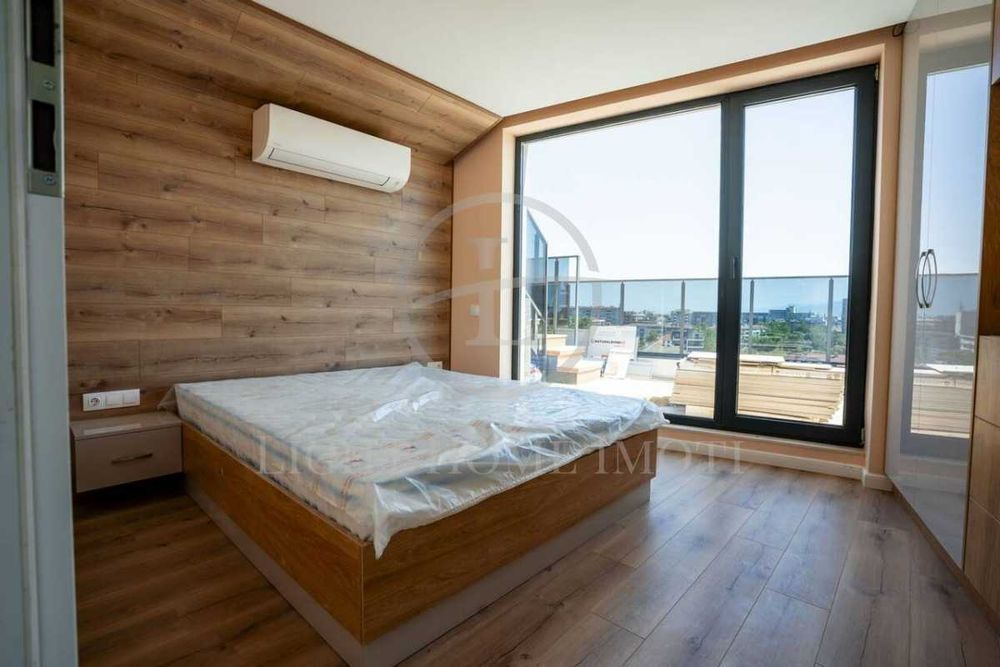 Продава се Тристаен апартамент в Пловдив, Център - 187 кв.м за 1800 €/кв.м - Снимка #4