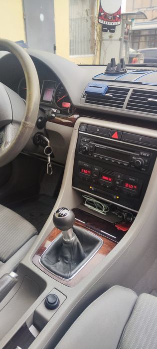 Ауди а4 в7 2000 кубика