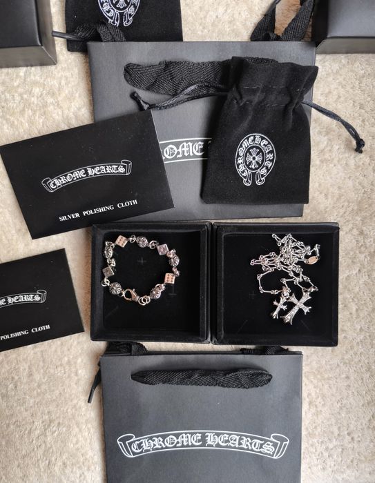 Мъжки гривни , медальони