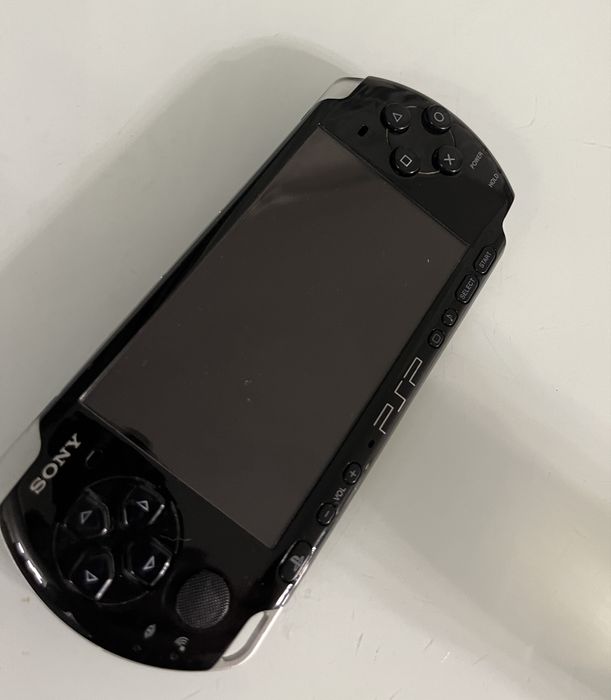 Psp в хорошем состоянии лежит без дела