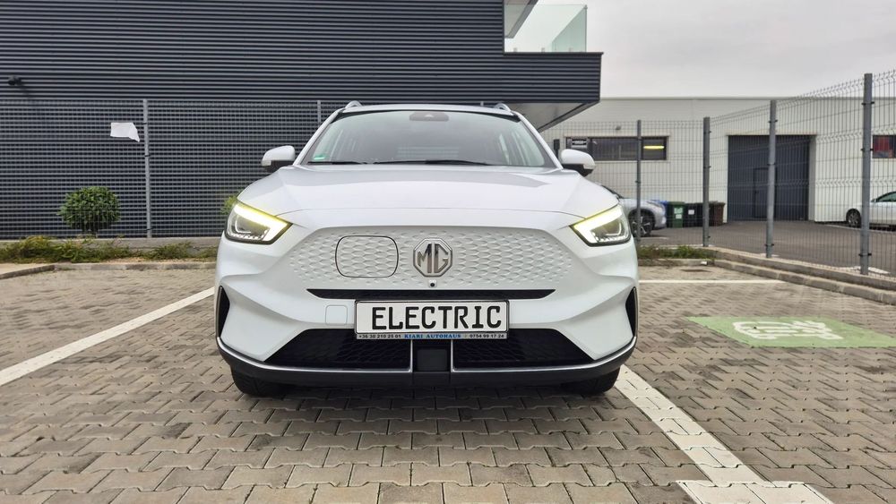 MG ZS EV MG-ZS-E LUXURY , FaceLift, 72Kwh, GARANȚIE!!! Se emite Factură