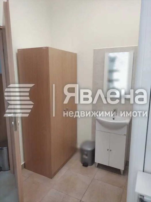 Продава се Магазин в София, Младост 3 - 54 кв.м за 3982 €/кв.м - Снимка #3