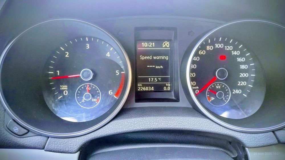 Volkswagen Golf 6, automat,  diesel 1.6, an 2010
