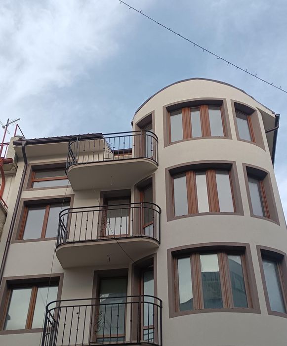 Продава се тристаен апарт. област Бургас, гр. Поморие