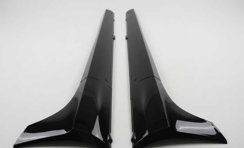 Set Praguri Usi VW Golf 5 V 2004-2008 GTi Look (L041 (Negru))