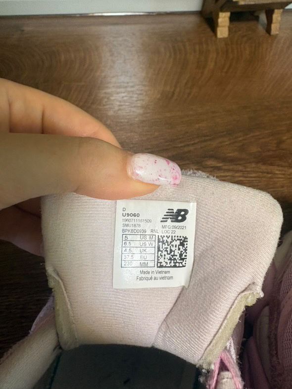 New balance 9060