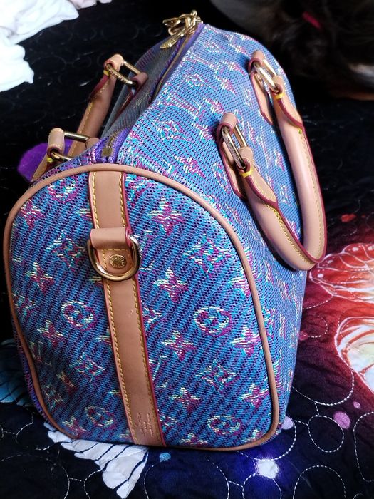 Vând Geanta Luiss vuitton