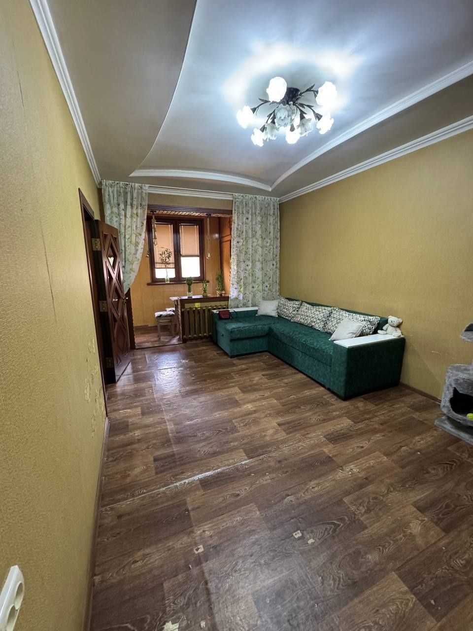 Продам 2/2/4 Юнусабад 2 квартал Ориентир метро Шахристан