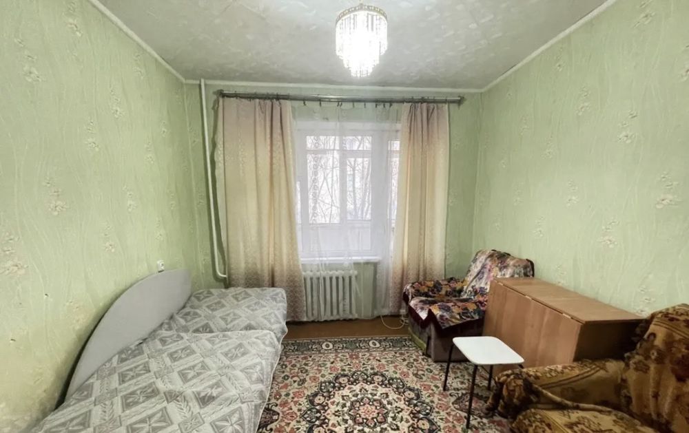 КАЗИИТУ 3 этаж не угловая