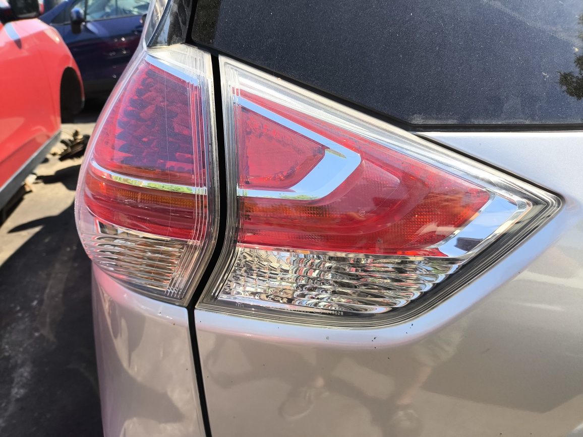 Стоп за Nissan Xtrail T32