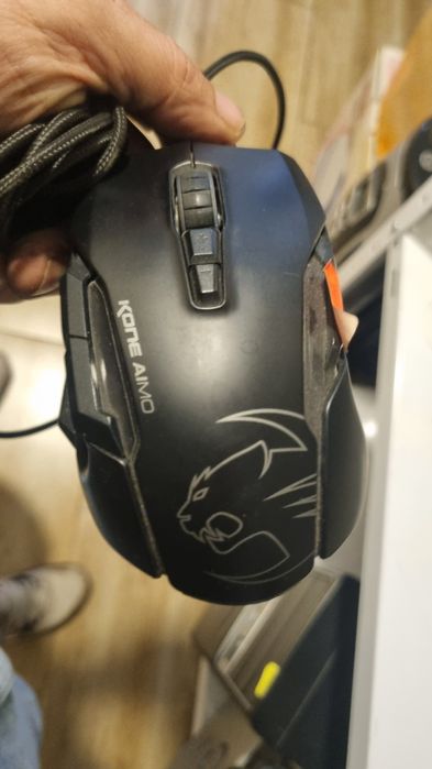 Геймърска мишка ROCCAT KONE AIMO