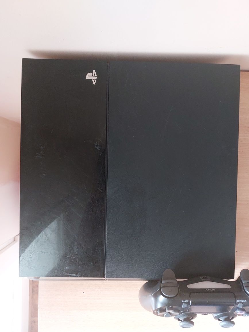 PS4 FAT 500GB + 1 джойстик