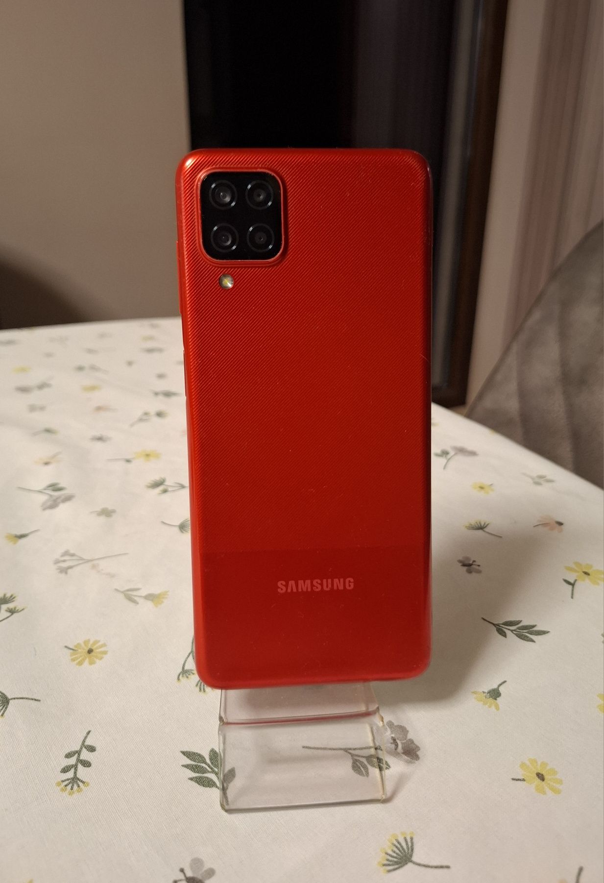 Телефон Samsung A12