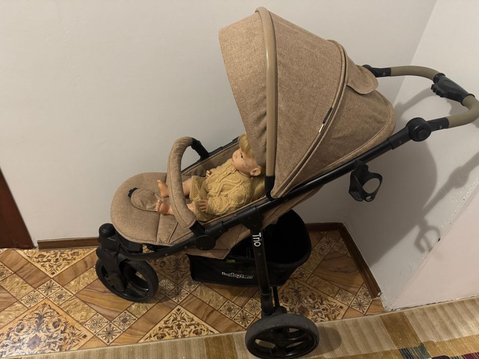 Продам детскую коляску