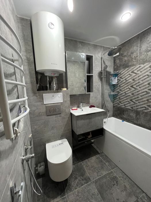 Кафельщик . Плиточник, кафель , керамогранит , ремонт санузлов ,