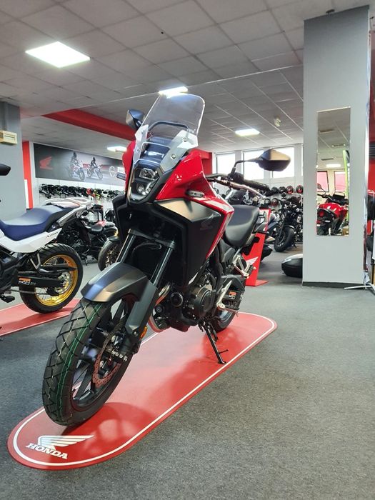 Honda NX500, model 2024
