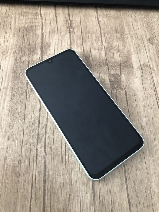 Samsung A16 8/256gb srochna sotiladi