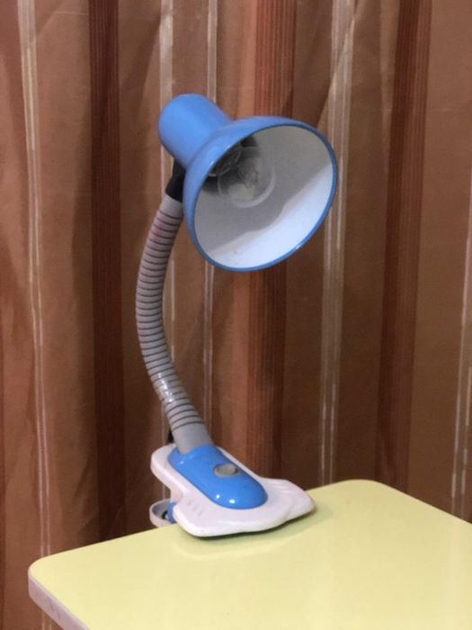 Продам Настольную лампу Xiaomi Philips Eyescare