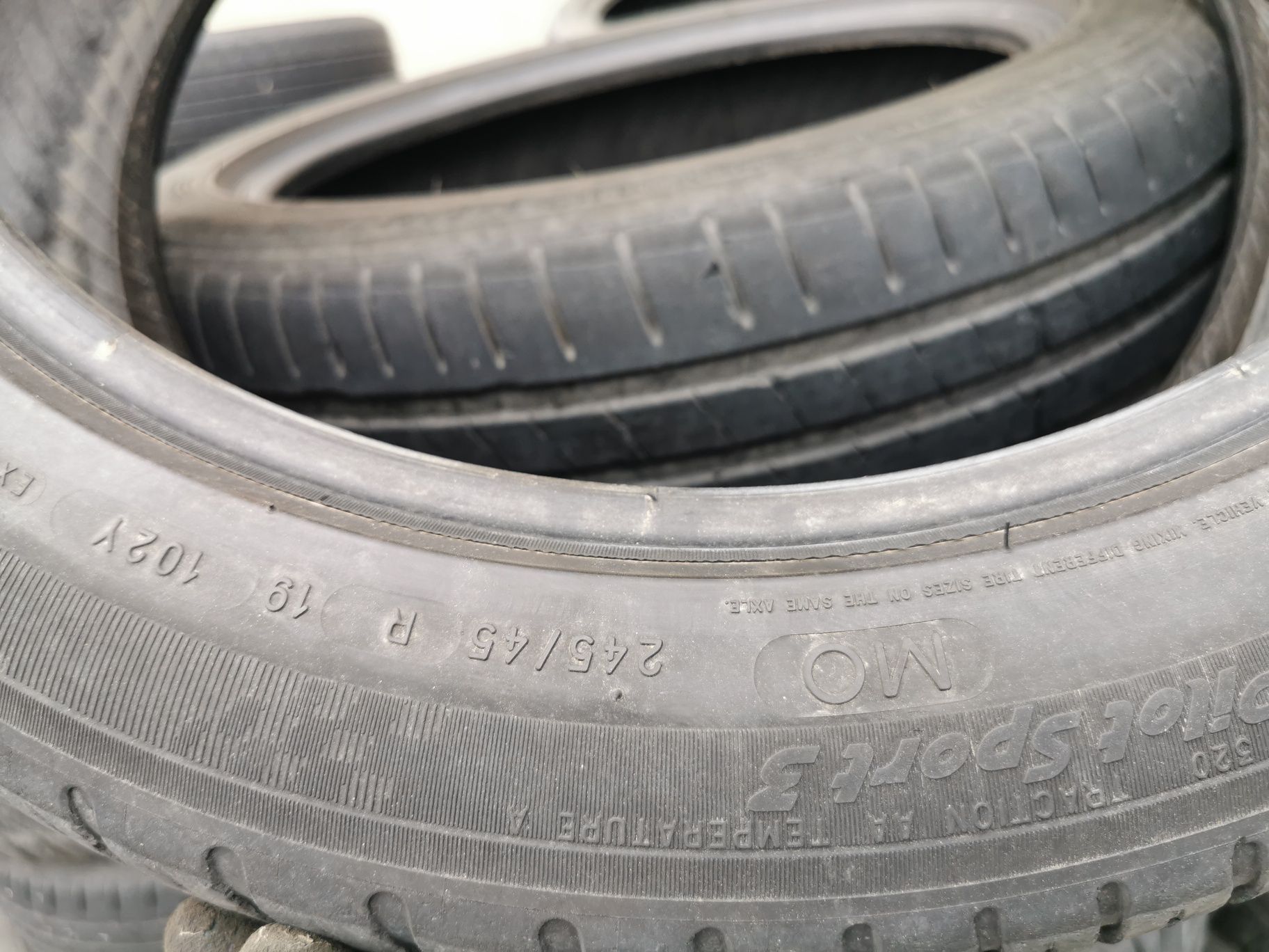 245 45 19 и 275 40 19 michelin