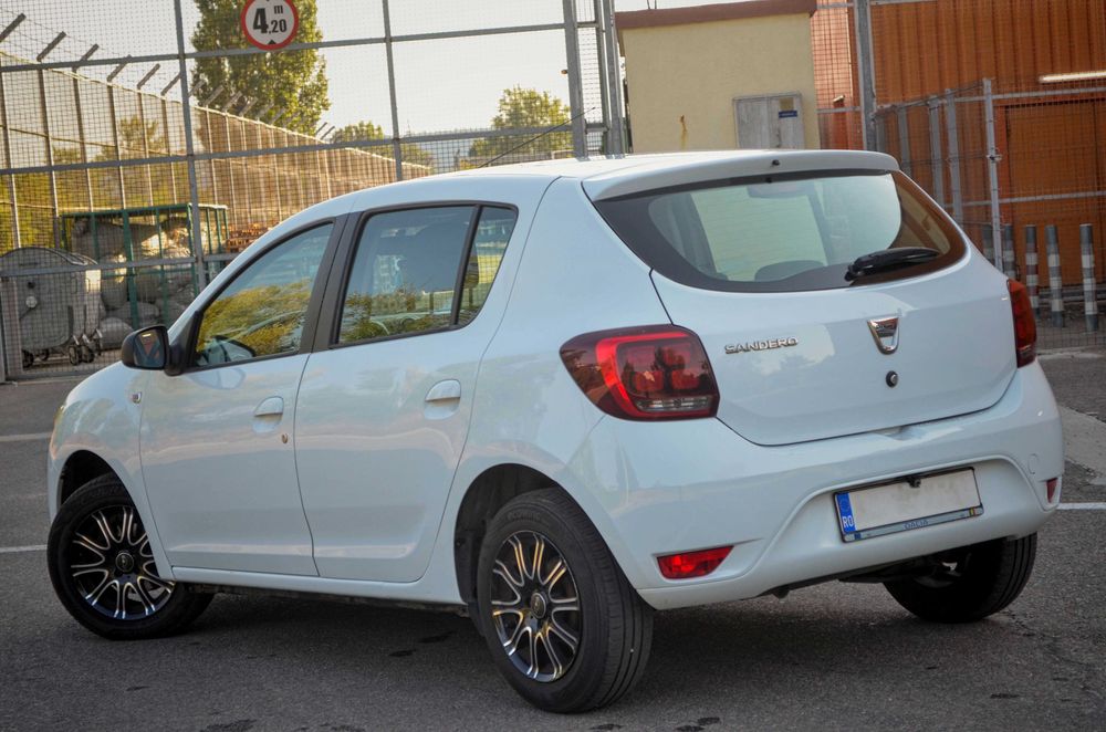 Dacia Sandero 2 Facelift - 2019 - Euro 6 - 1.5 DCI - Navigatie -Camera
