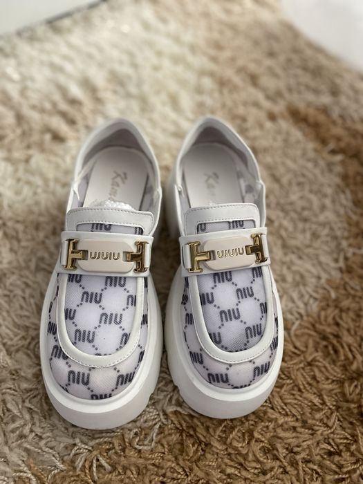 Лоуфъри модел MIU MIU