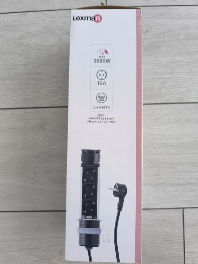 Prelungitor cu fir Lexman, IP20, 3 prize, 2 USB, 3 x 1.5 mmp, 3680 W,