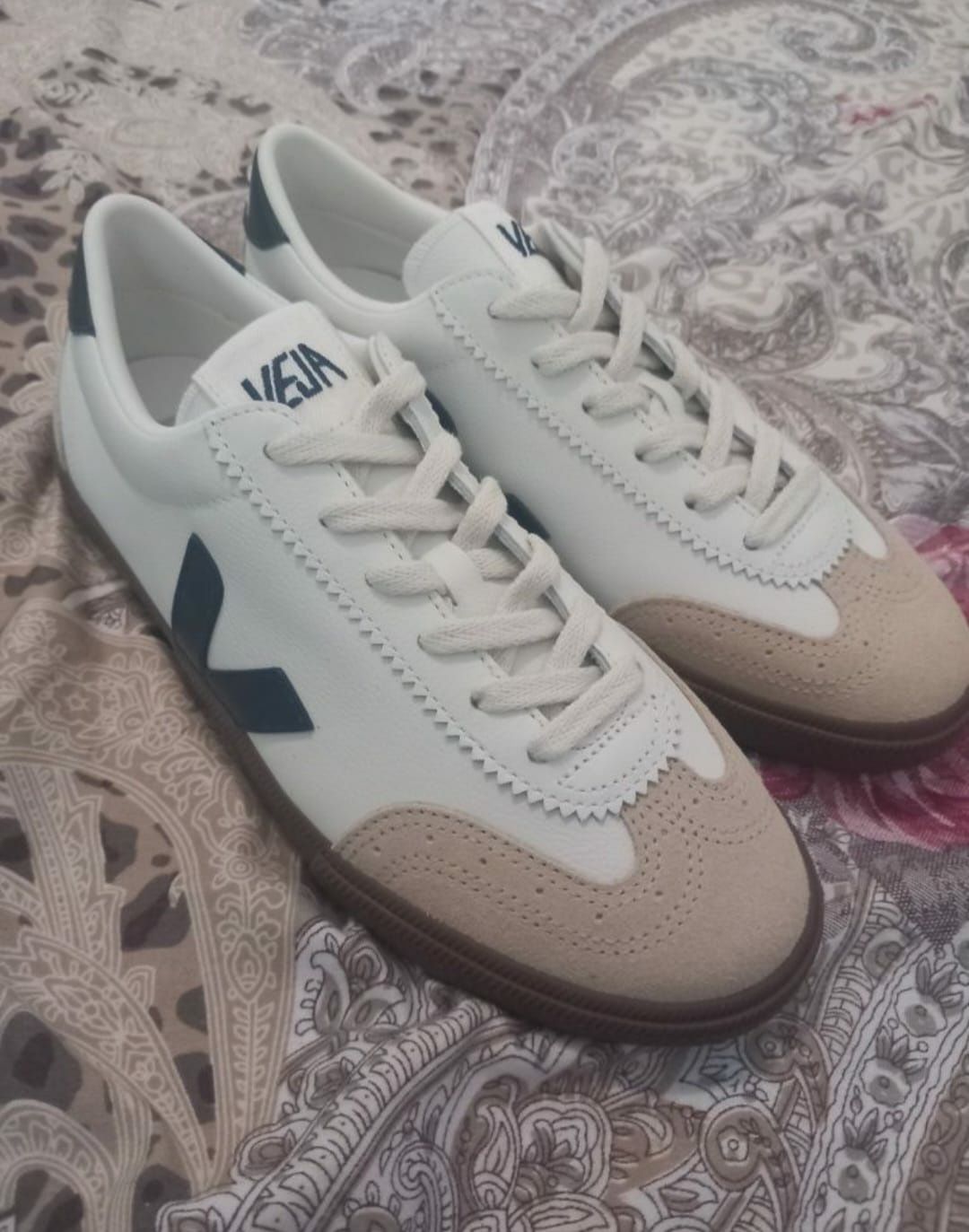 Adidasi Veja nou 40 piele naturala