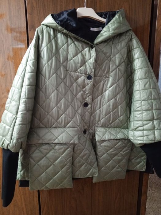 Продам куртку осень весна размер 52- 60, цвет хаки, очень классная, мо