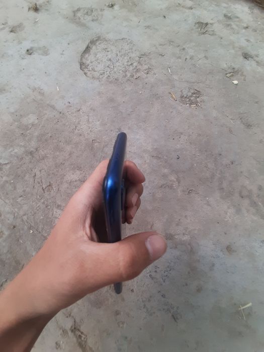 A10s 32gb ishlashi, holati zor