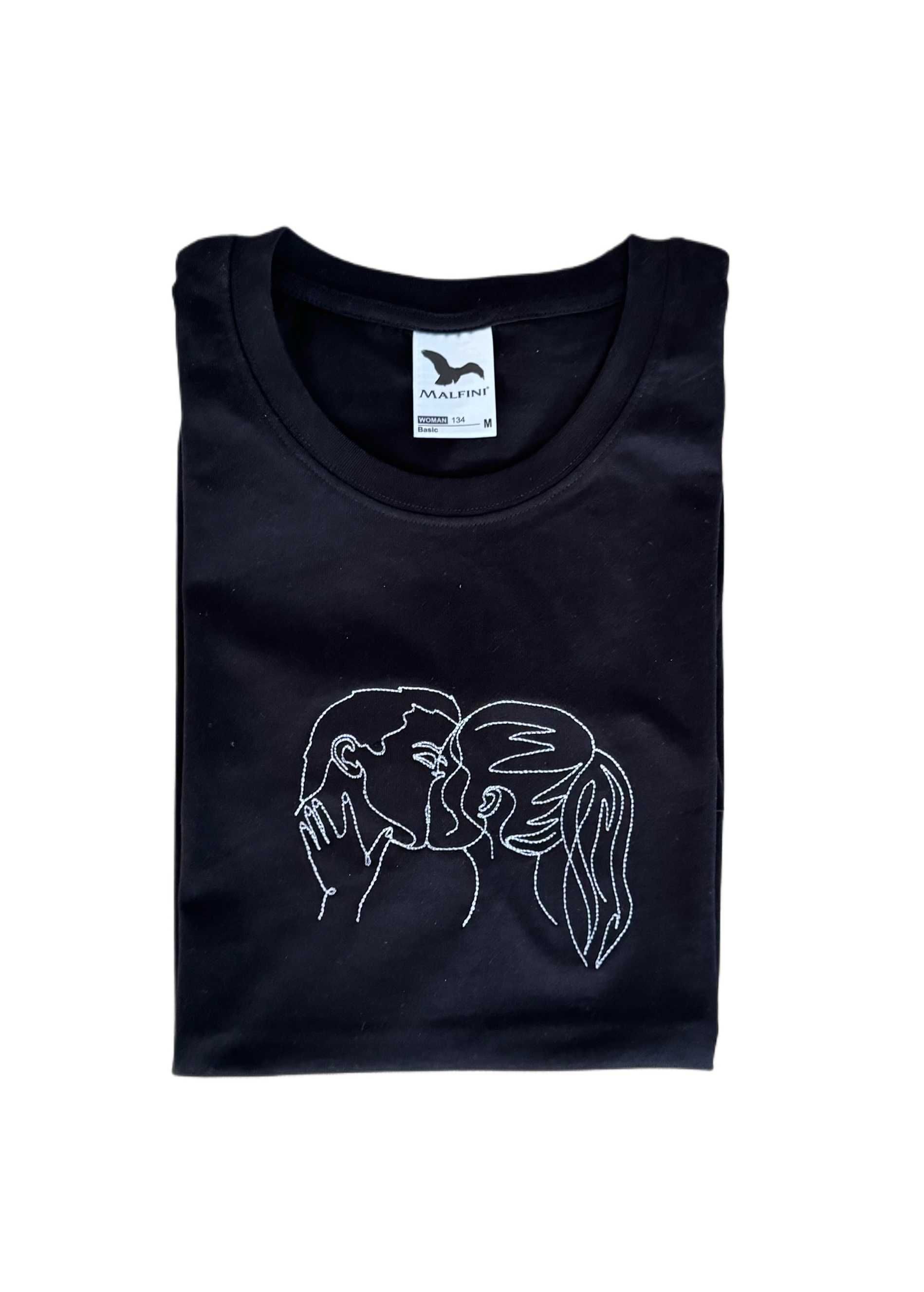 Tricou dama personalizat prin brodare