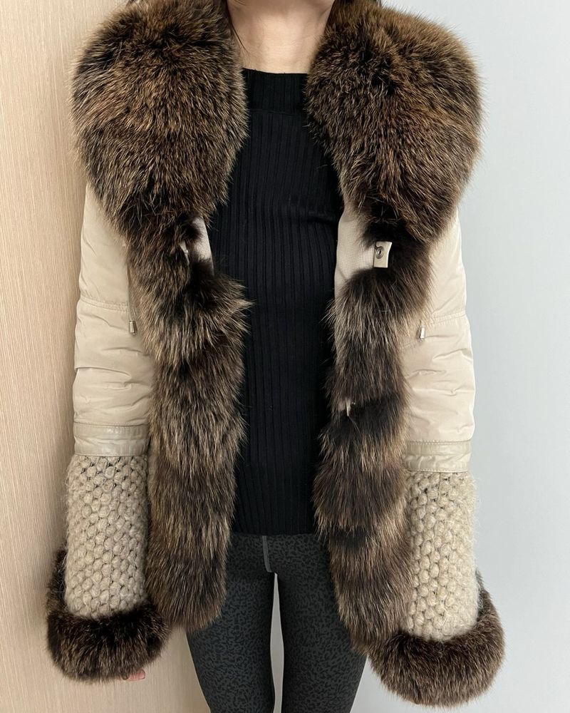 Зимно палто с естествен пух от лисица