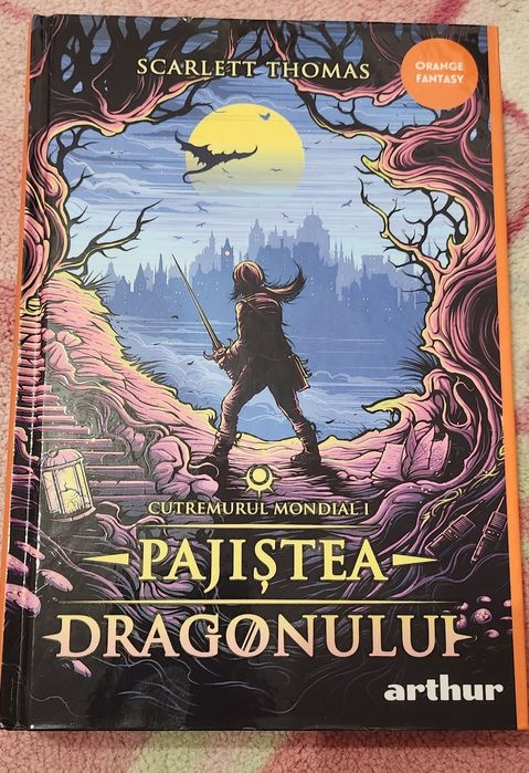 Cutremurul Mondial I: Pajiștea Dragonului de Scarlett Thomas