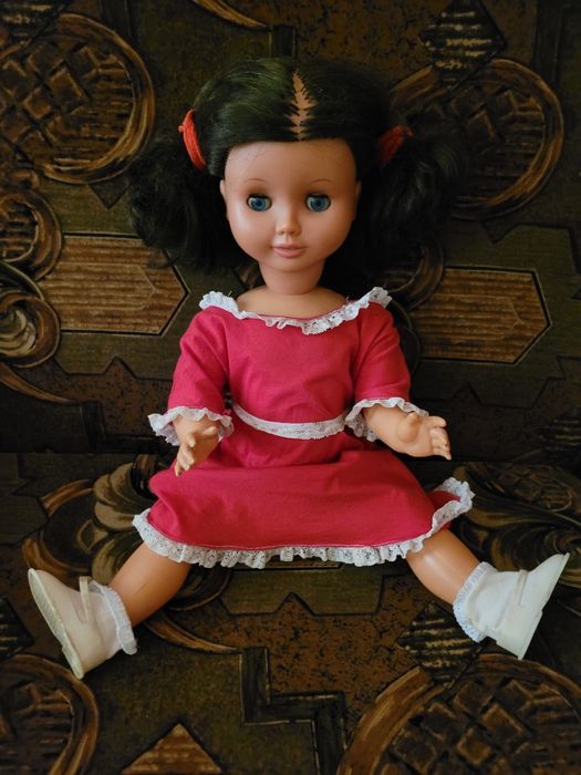 Vând Păpușă veche