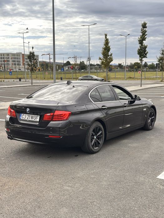 BMW seria 5 F10 150 cp navi mare