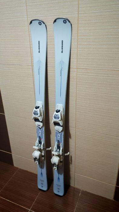 Schiuri blizzard elevate 7.2 La 139 -140 cm-clapari ski