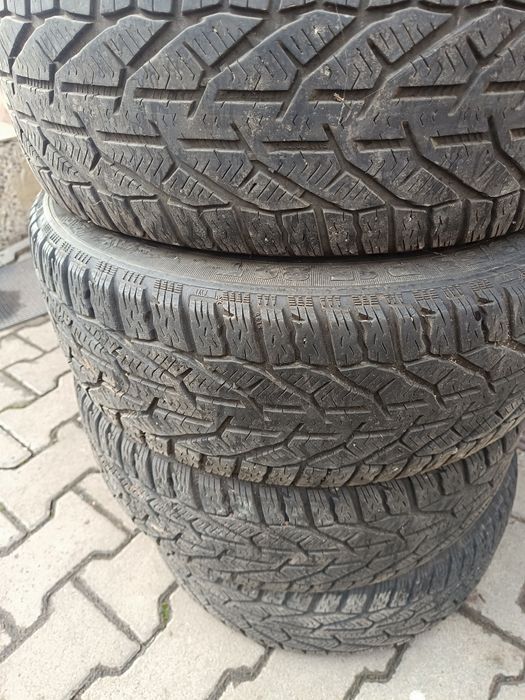 Roti de Skoda fabia