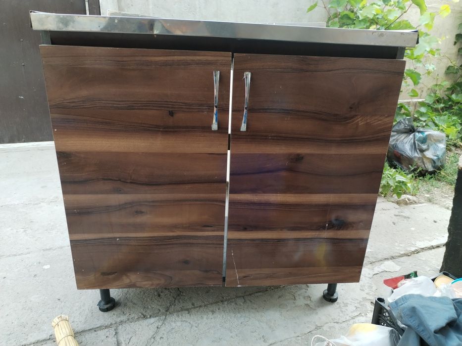 Стол для мойки почти новый