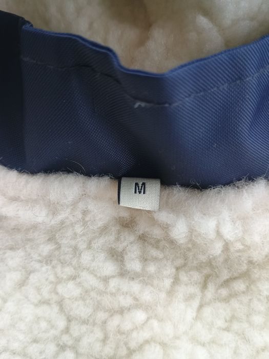 Кучешко якенце със сваляща се качулка