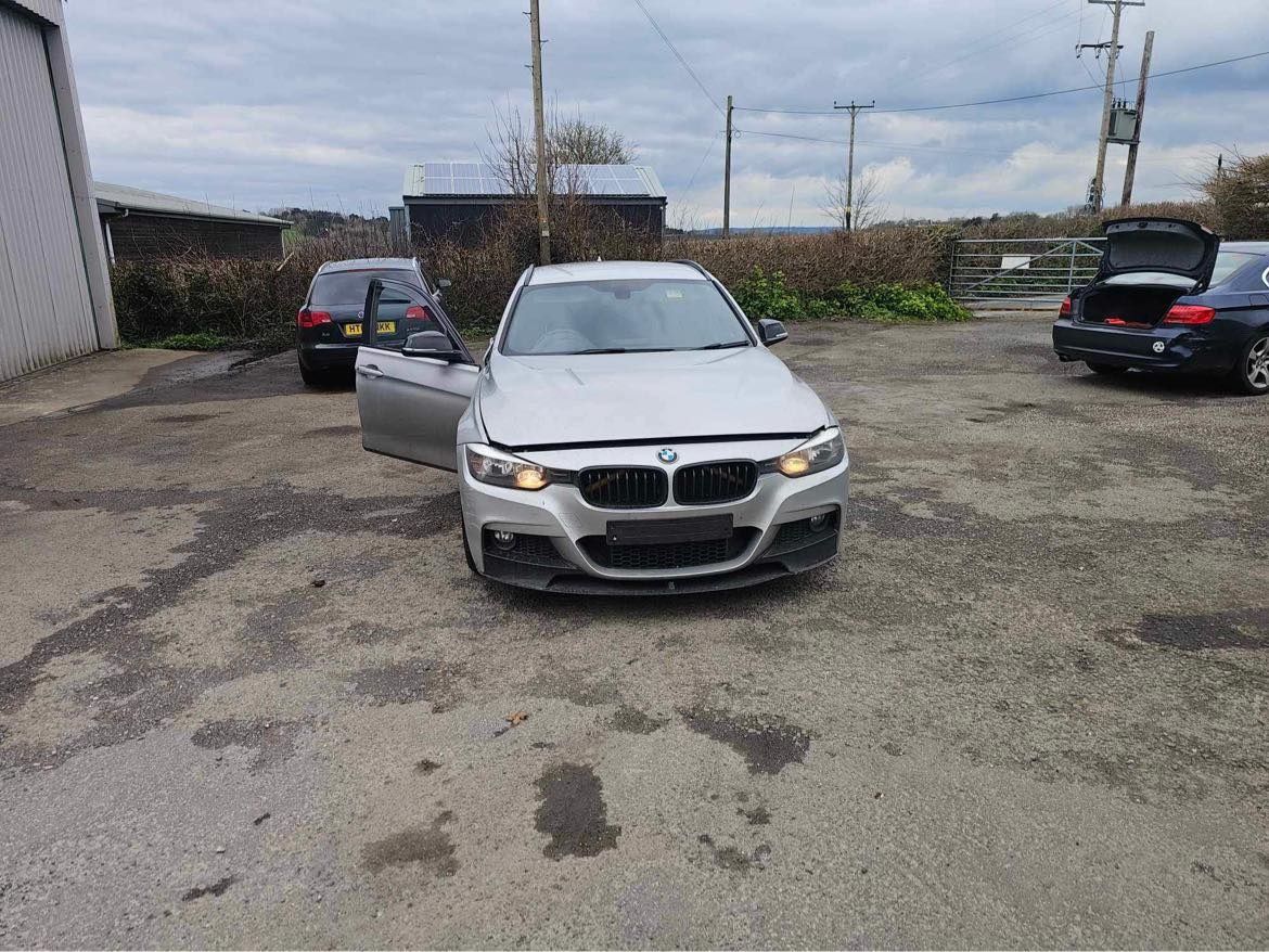 Dezmembrez BMW f31 M pachet 2.0d an 2014