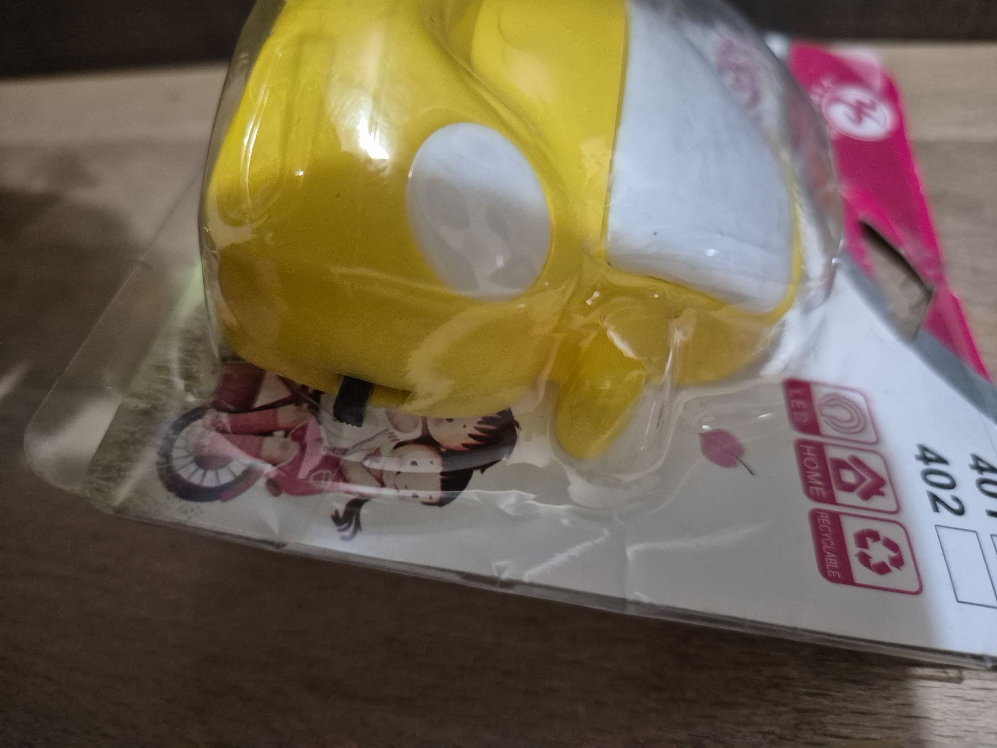 Lampa de veghe cu montare la priza masinuta copii
