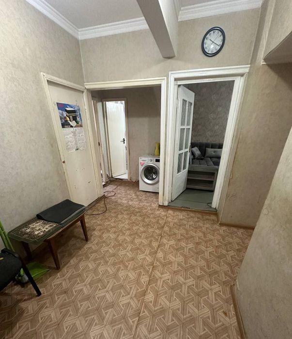 3⁴/1/9 (1 этаж). Дустлик 2, Янгихает р-н (Сергели). Квартира 80 м².