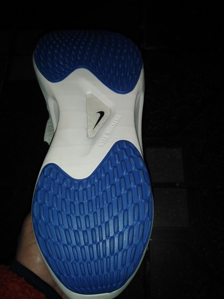 Nike zoom fly 5 adidasi masura 42  26. 5cm