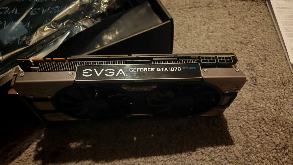 Видео карта EVGA GeForce GTX 1070 FTW2 Gaming, 8GB GDDR5