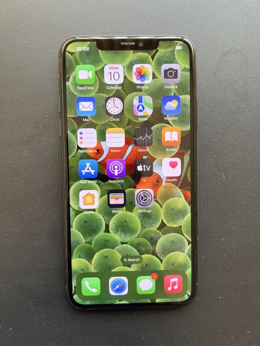 IPhone 11 Pro Max 64 GB в перфектно състояние!