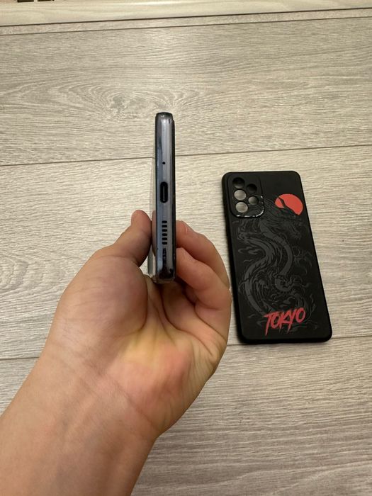 Samsung a73 5G 8/256