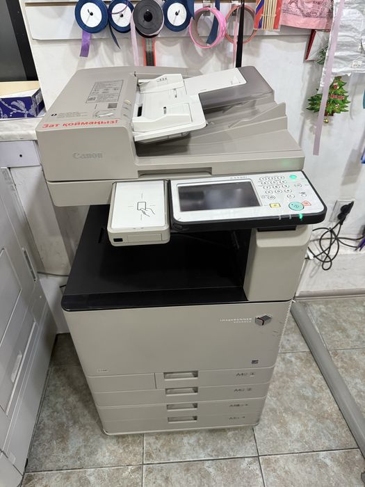Продам Canon C3330i
