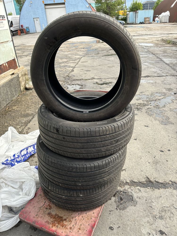 Michelin PRIMACY 4 235/55 R19