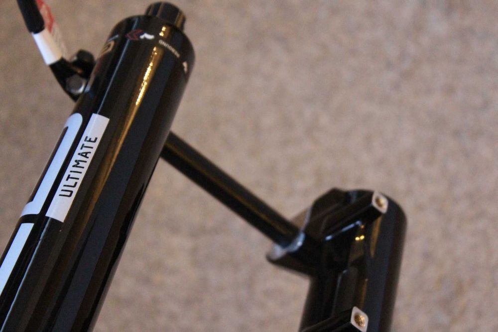RockShox ZEB Ultimate Charger 3.1 RC2 29" DebonAir+ 170mm Tapered 2025