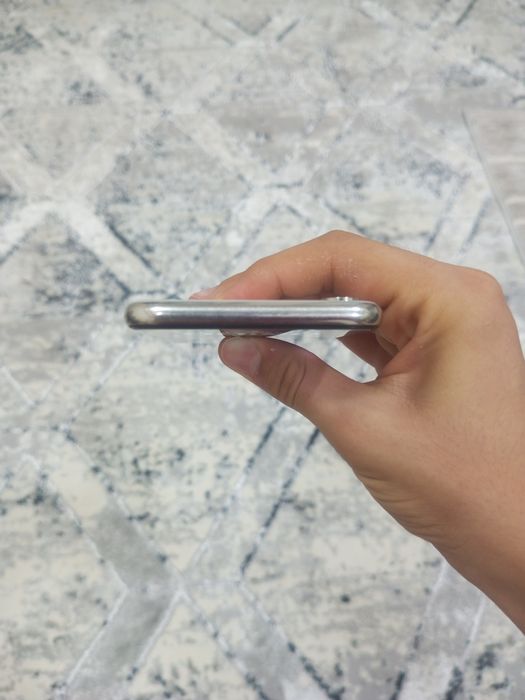 iphone x sotiladi sroochna